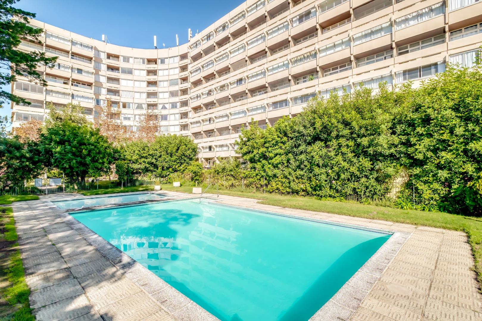 2 Bedroom Flat for Sale - Western Cape